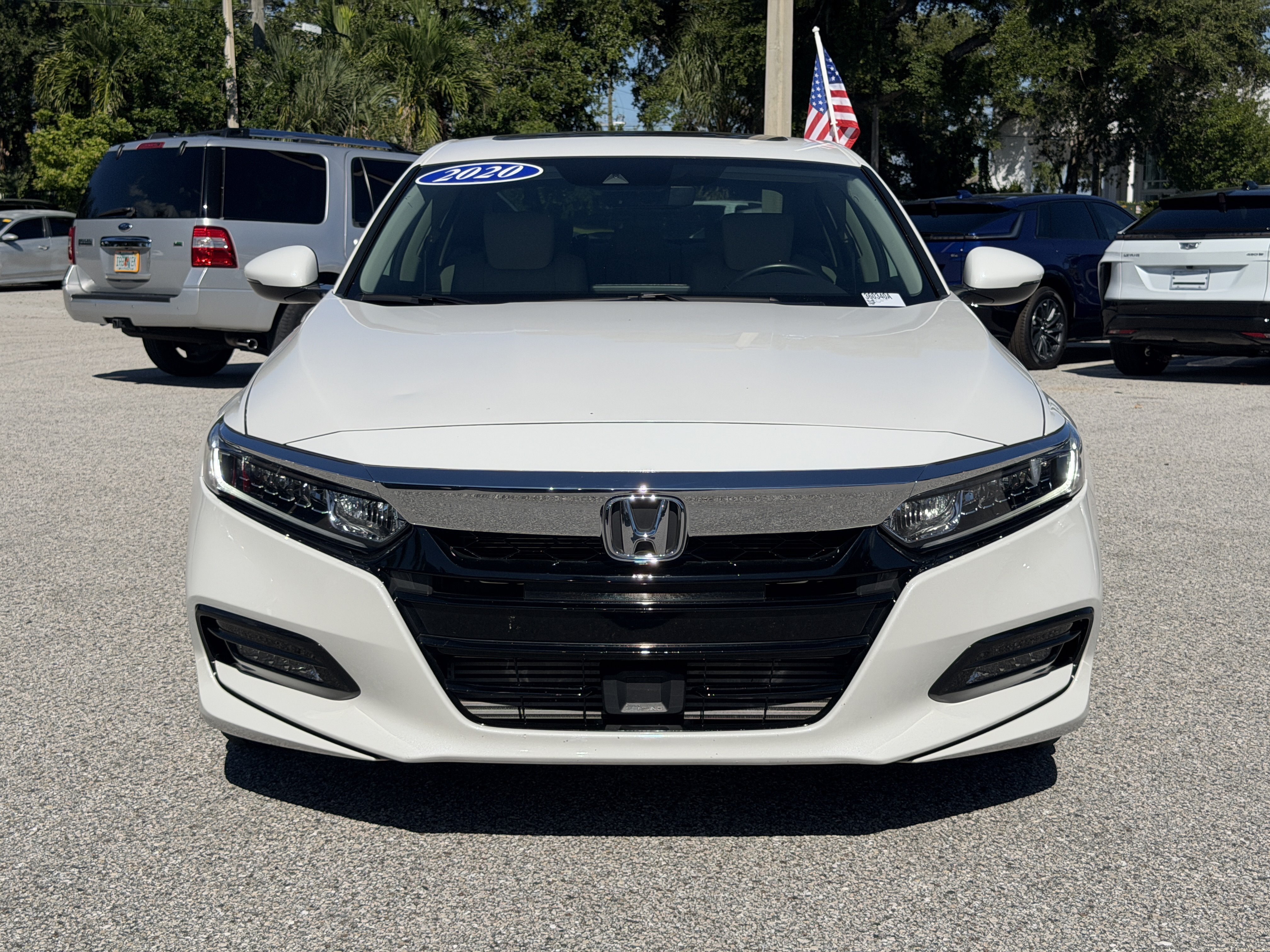 Used 2020 Honda Accord EX-L image 2
