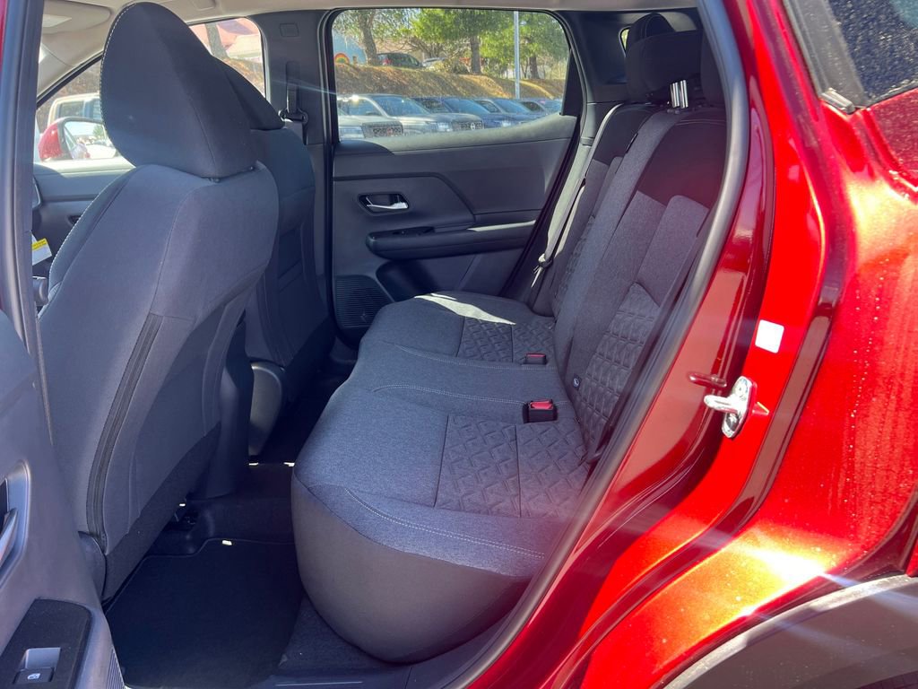 New 2025 Nissan Kicks SV AWD/4WD image 24