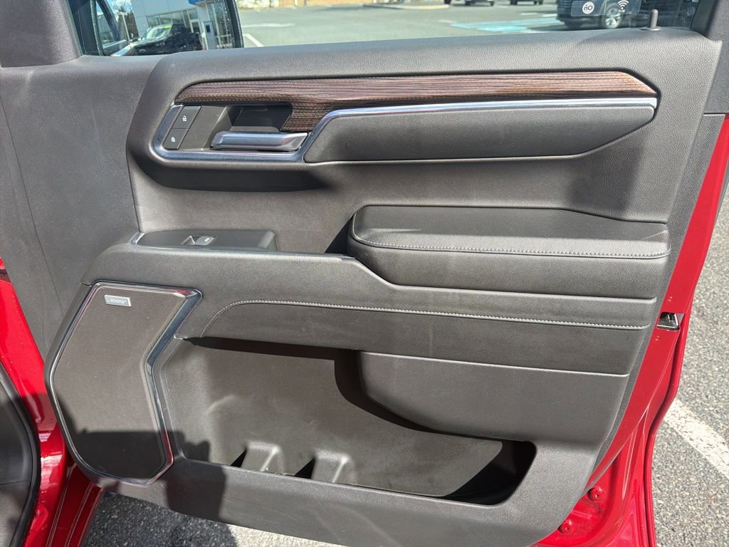 Used 2024 Chevrolet Silverado 1500 RST w/ Convenience Package II image 29