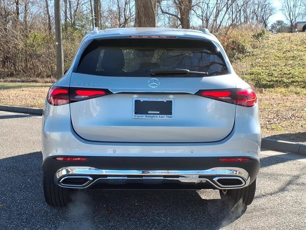 New 2026 Mercedes-Benz GLC 300 image 8