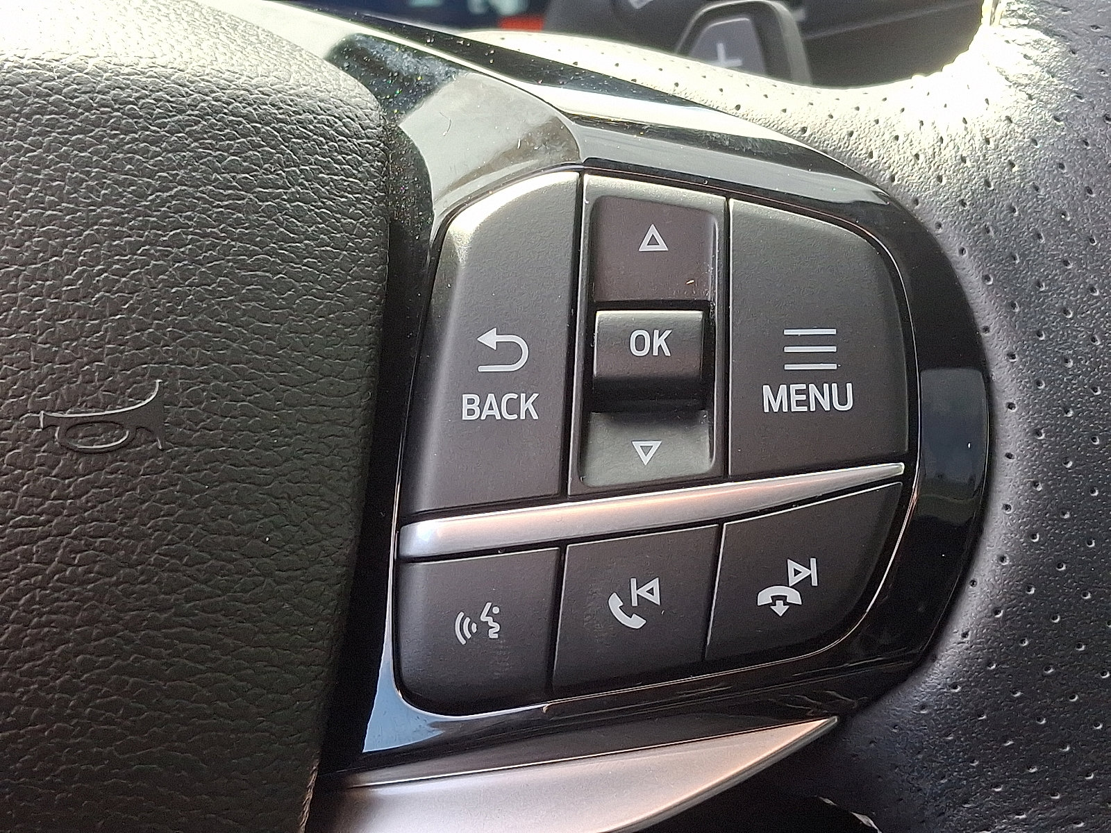 Certified 2022 Ford Explorer ST w/ Equipment Group 401A image 22