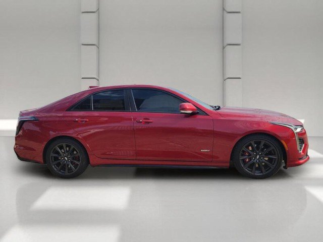 Used 2021 Cadillac CT4 V w/ Technology Package RWD image 4