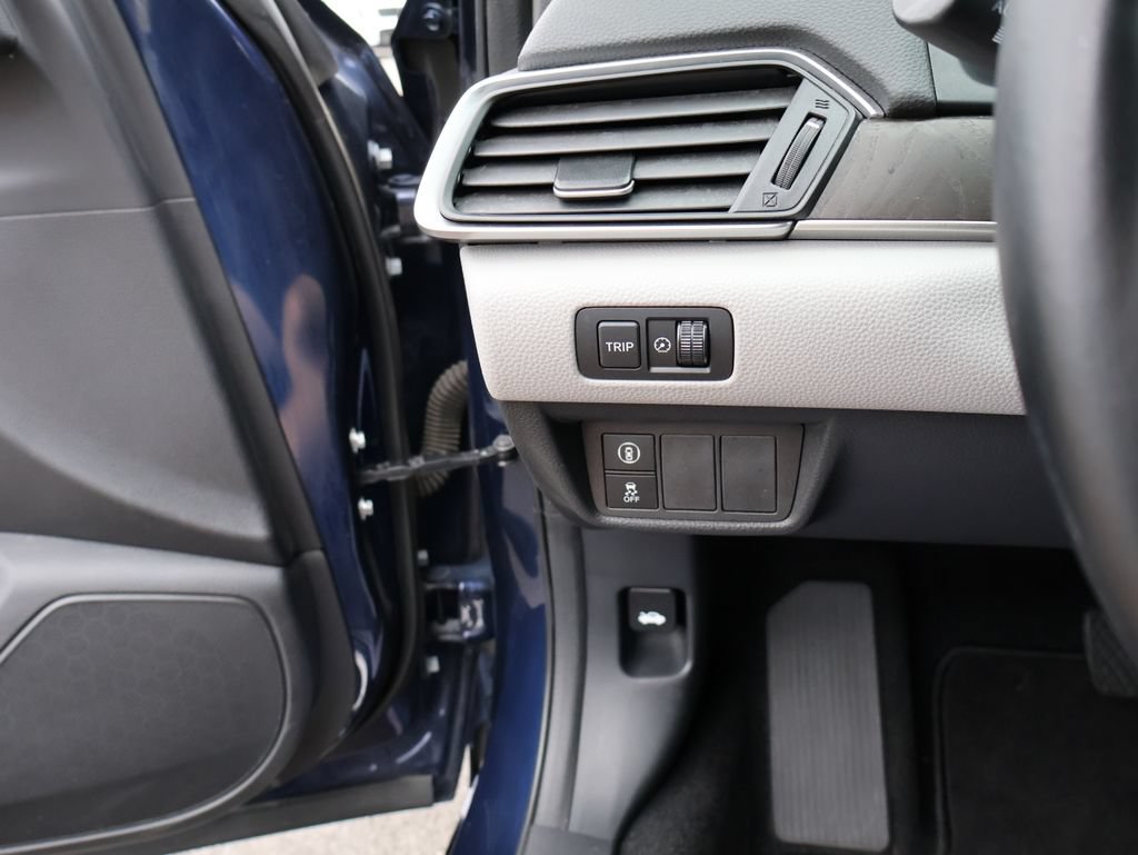 Certified 2018 Honda Accord EX-L image 28