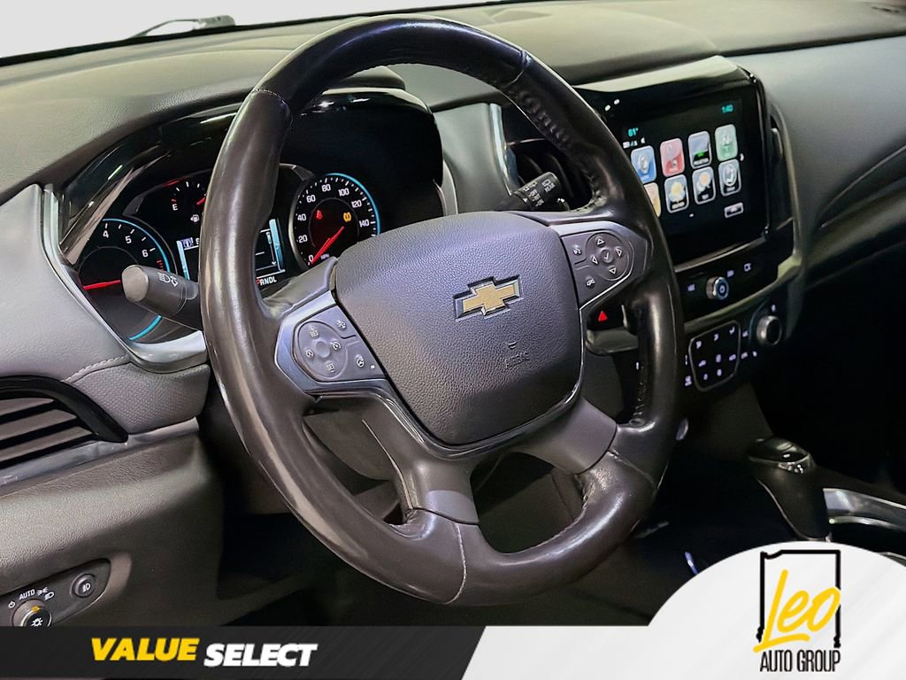 Used 2018 Chevrolet Traverse Premier image 11