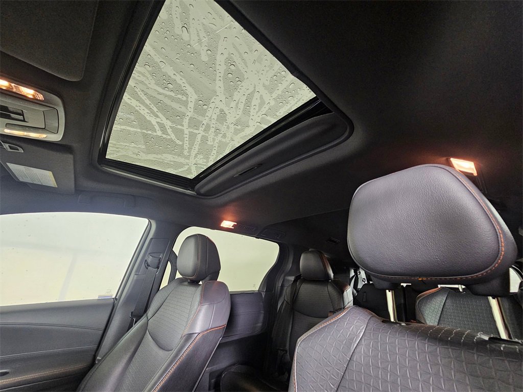 Used 2023 Toyota Sienna XSE image 26