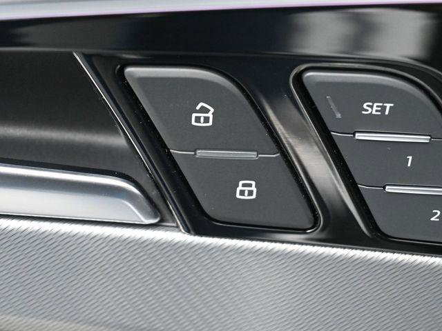 Used 2023 Audi A4 2.0T Prestige image 14