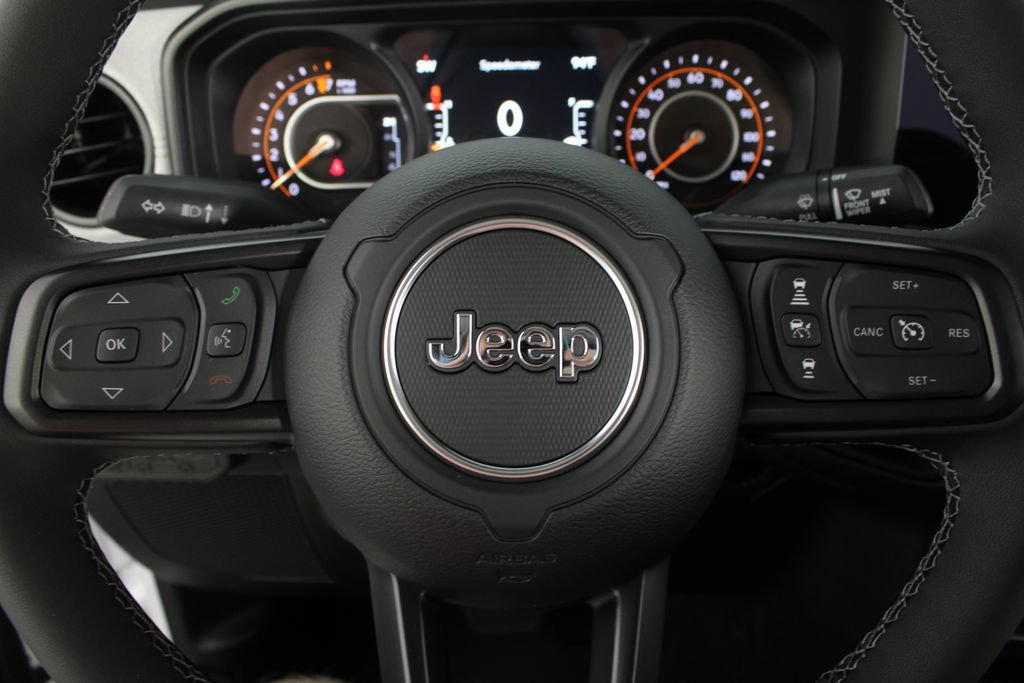 New 2026 Jeep Gladiator Sport AWD/4WD image 12