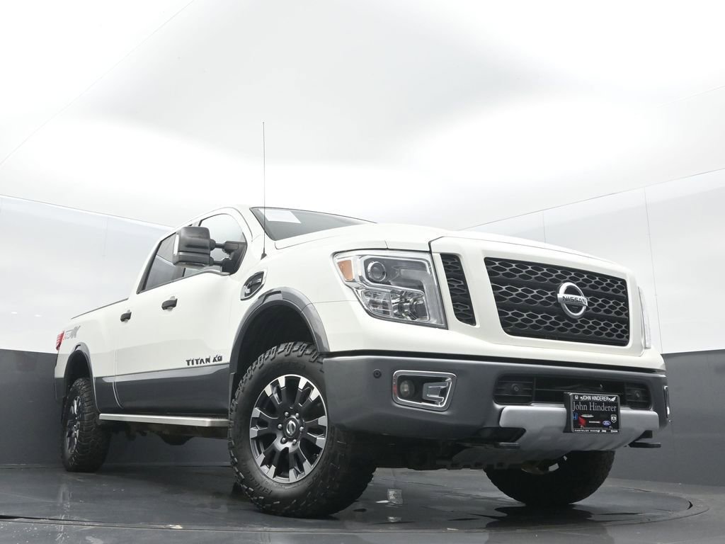 Used 2018 Nissan Titan PRO-4X w/ Pro-4x Convenience Package image 30