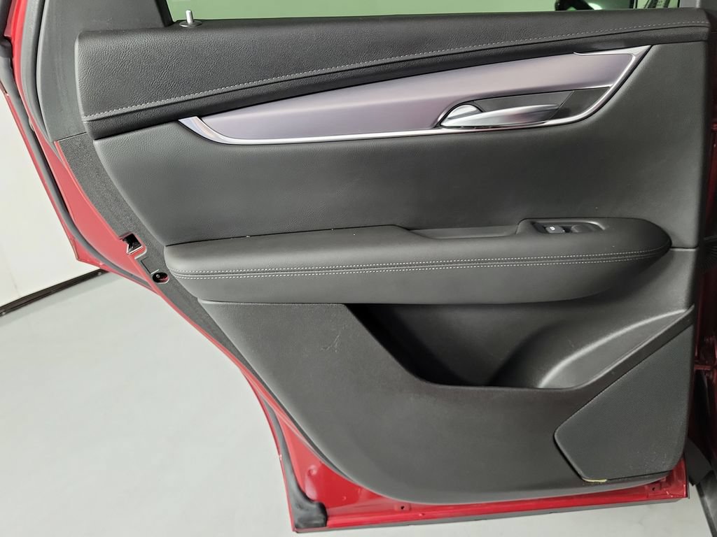 Certified 2023 Cadillac XT5 Luxury FWD image 13