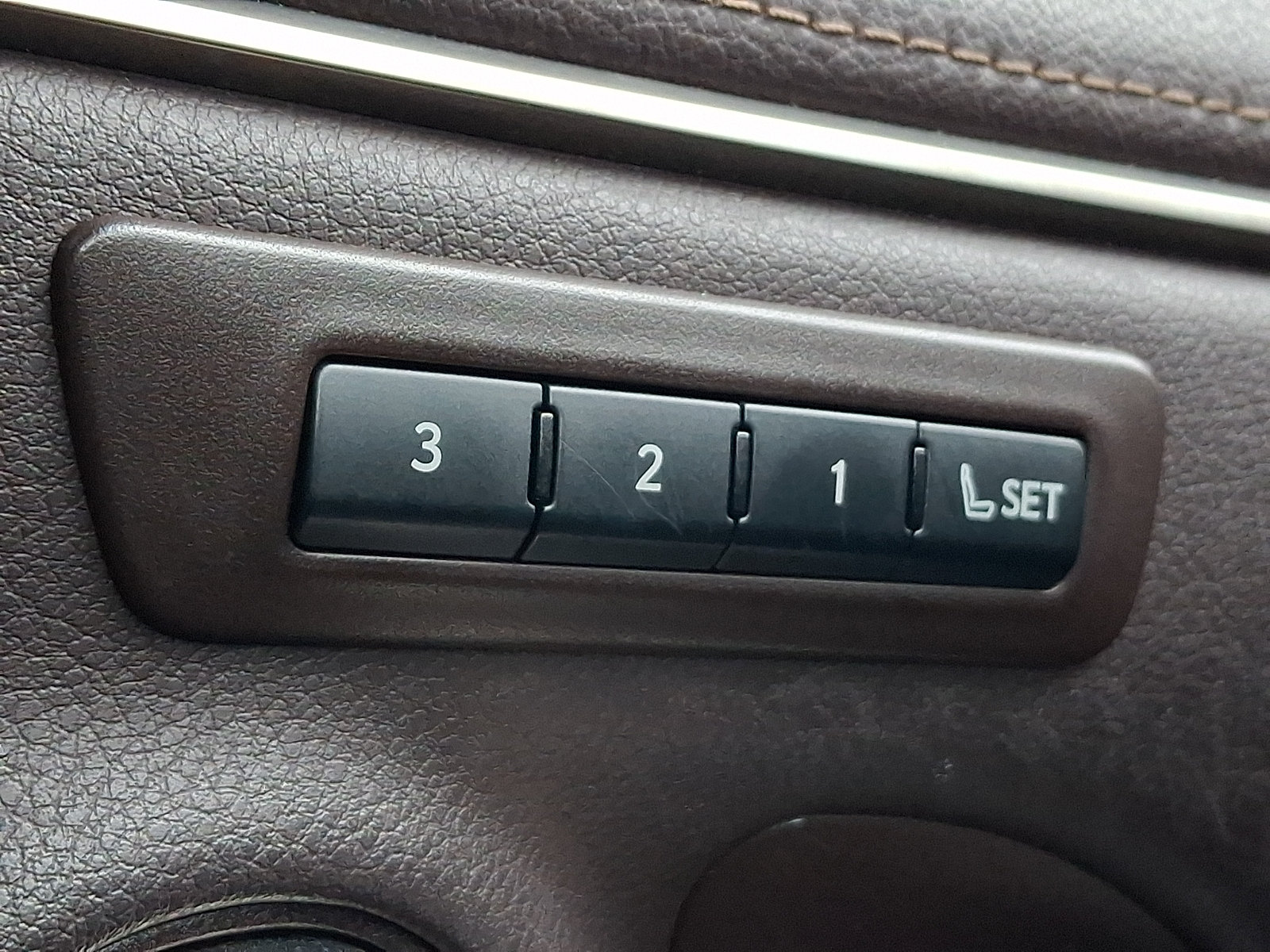 Used 2021 Lexus ES 250 w/ Premium Package AWD/4WD image 25