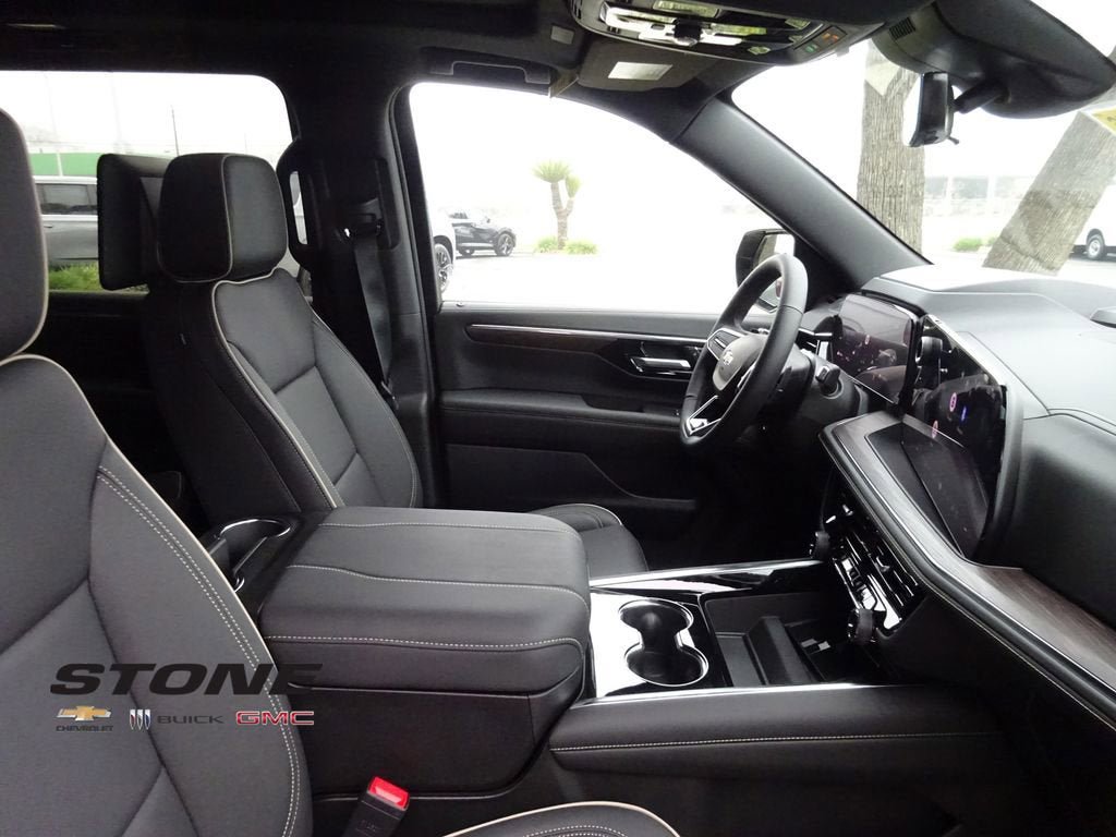 New 2026 Chevrolet Suburban Premier image 16