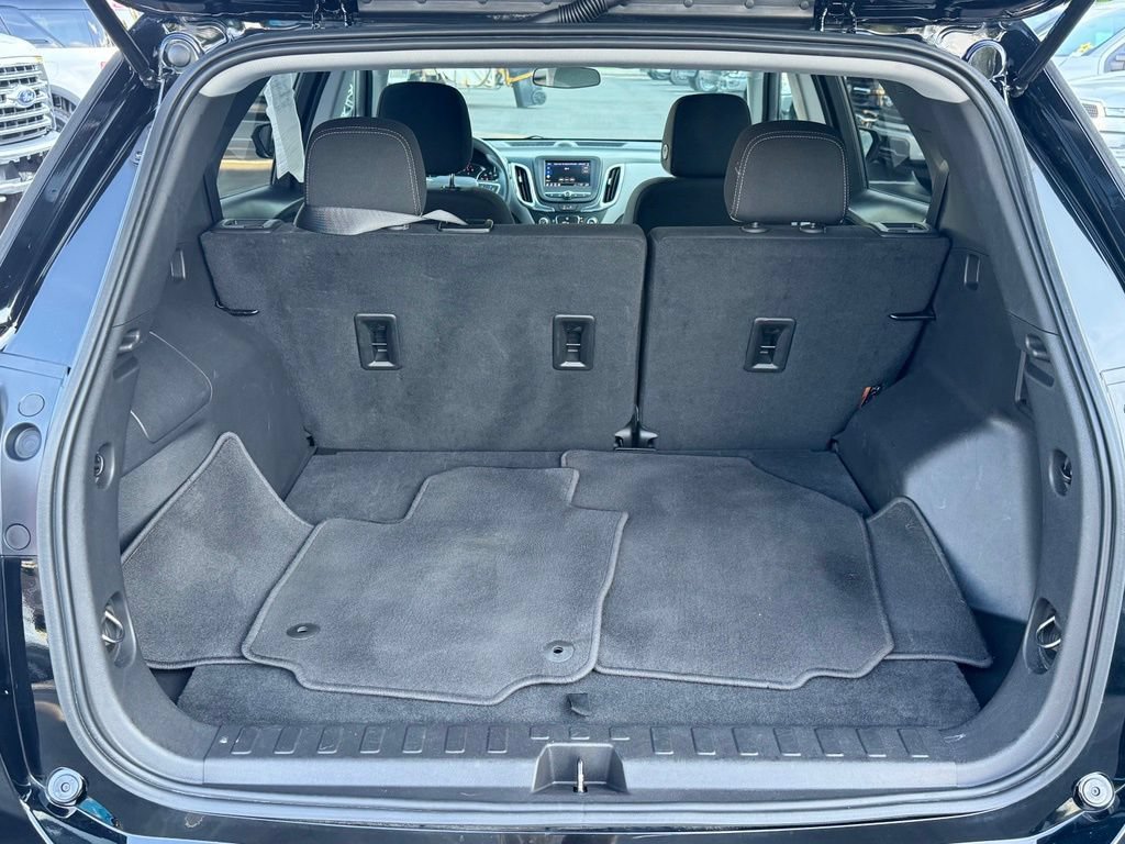 Used 2023 Chevrolet Equinox LT FWD image 34