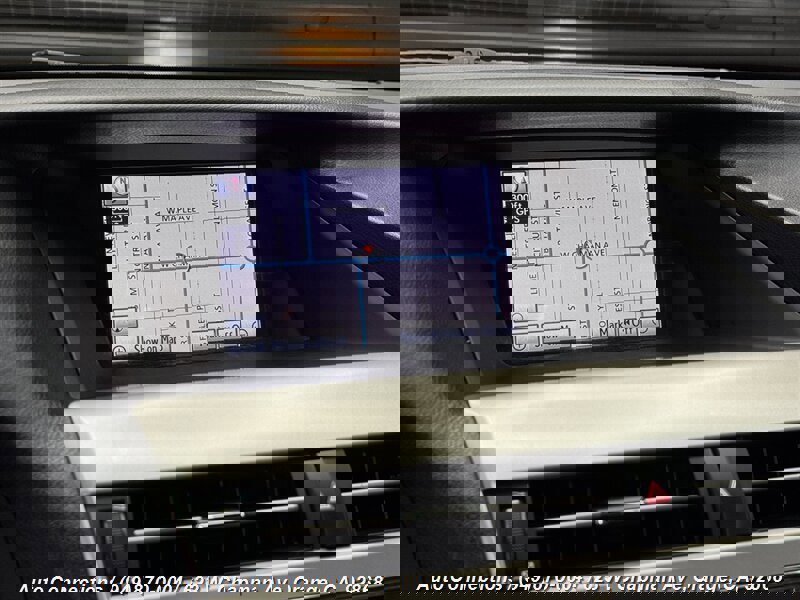 Used 2011 Lexus RX 450h 2WD image 18