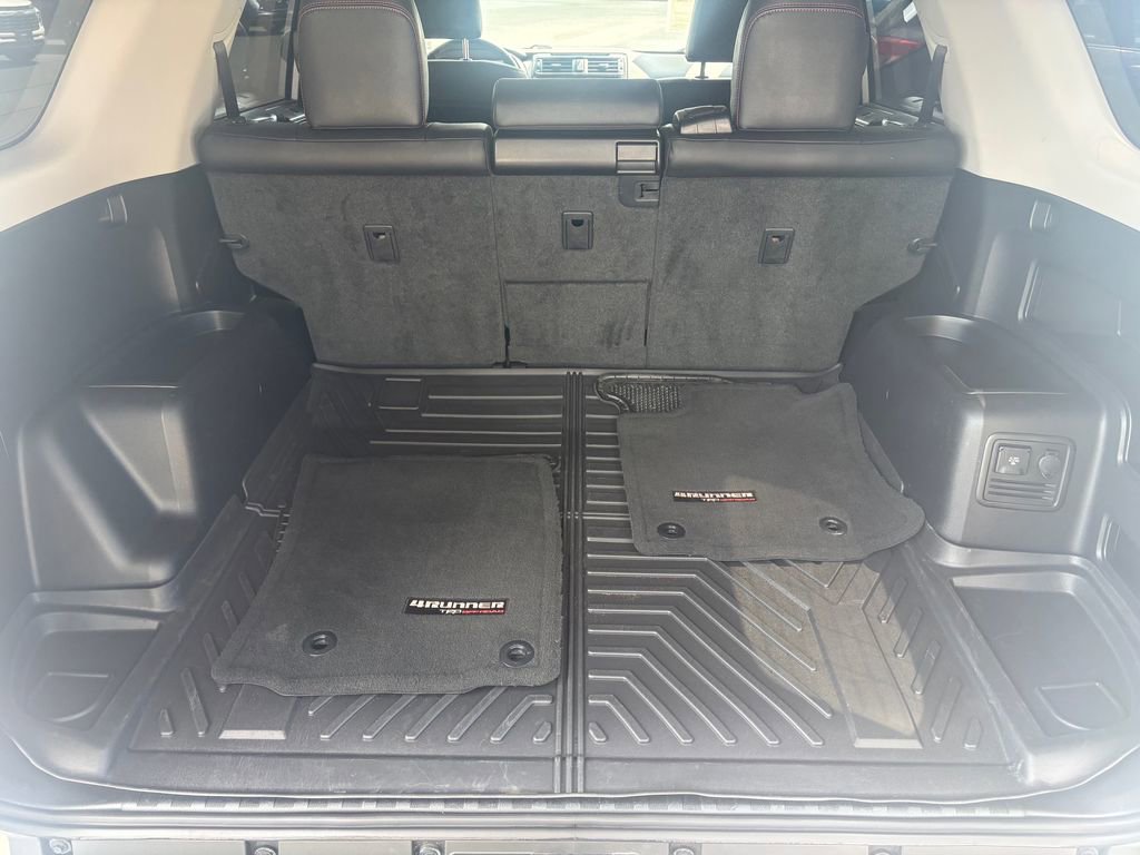Used 2024 Toyota 4Runner TRD Off-Road Premium w/ Moonroof Package AWD/4WD image 16