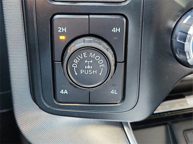 Used 2025 Ford F150 Platinum w/ Equipment Group 702A High image 17