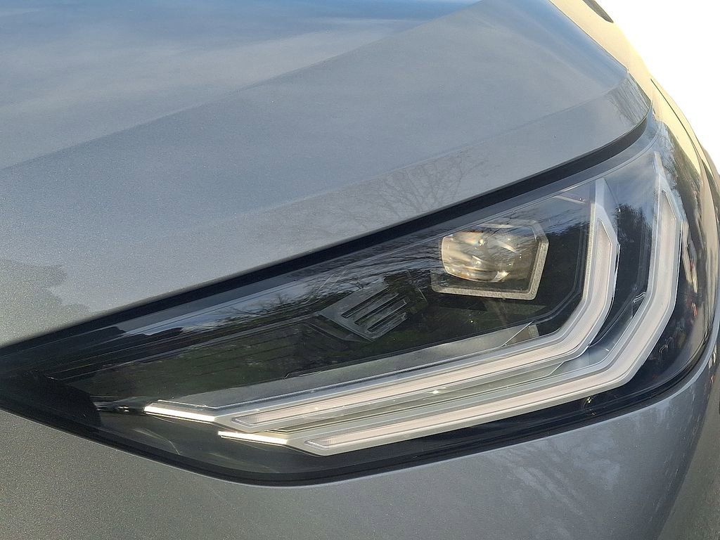 Certified 2025 BMW X3 xDrive30i w/ Convenience Package image 9