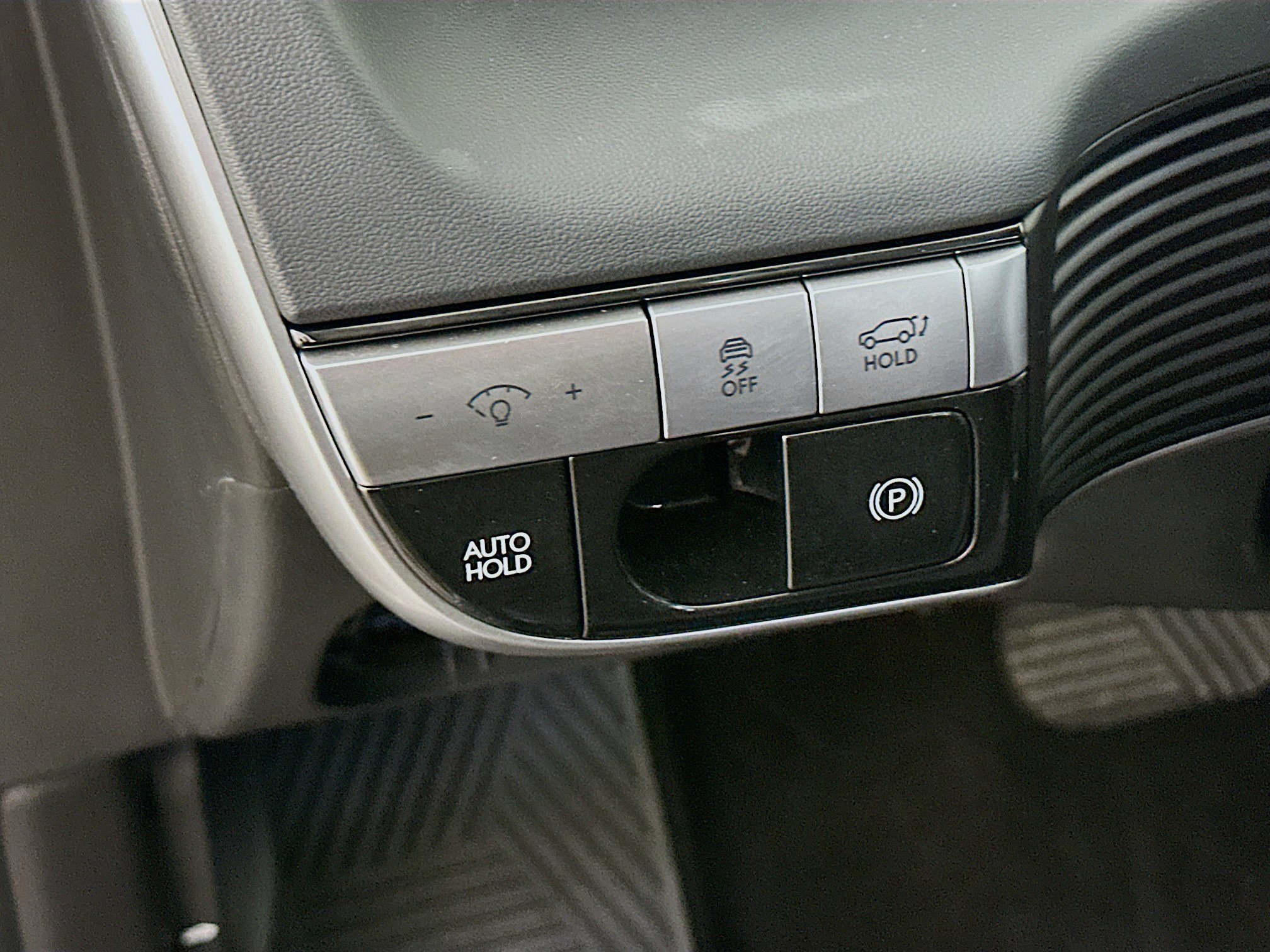 Used 2024 Hyundai Ioniq 5 SEL RWD image 17