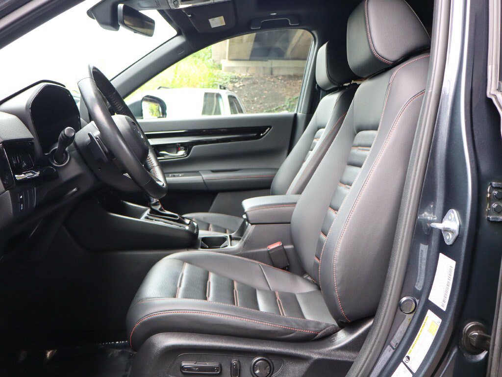 Used 2024 Honda CR-V Sport Touring image 18