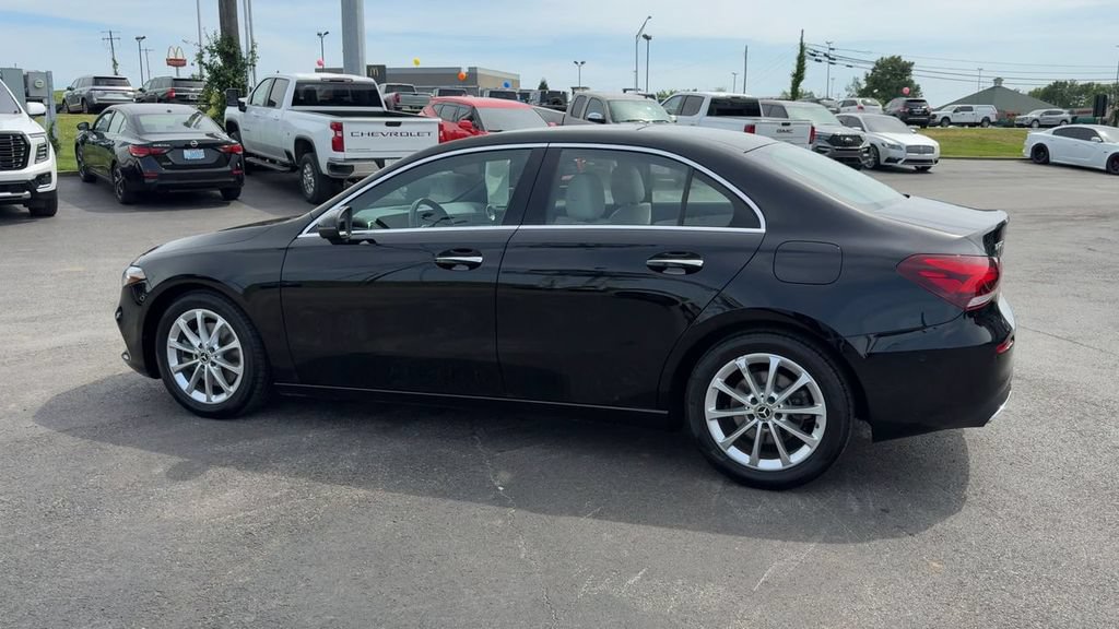 Used 2022 Mercedes-Benz A 220 4MATIC image 4