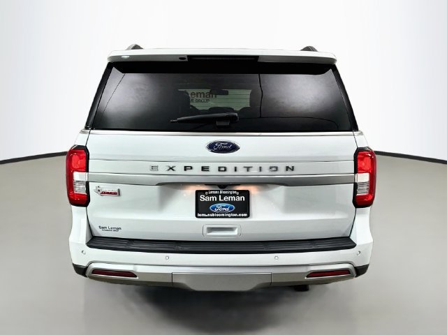 Used 2024 Ford Expedition XLT RWD image 6