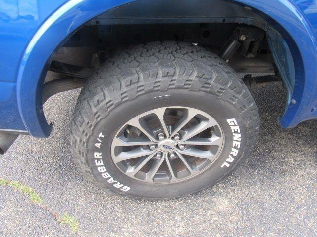 Used 2018 Ford F150 XLT w/ Equipment Group 302A Luxury AWD/4WD image 17