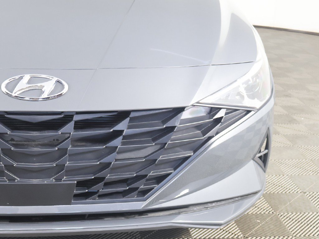 Used 2023 Hyundai Elantra SEL w/ Convenience Package FWD image 15