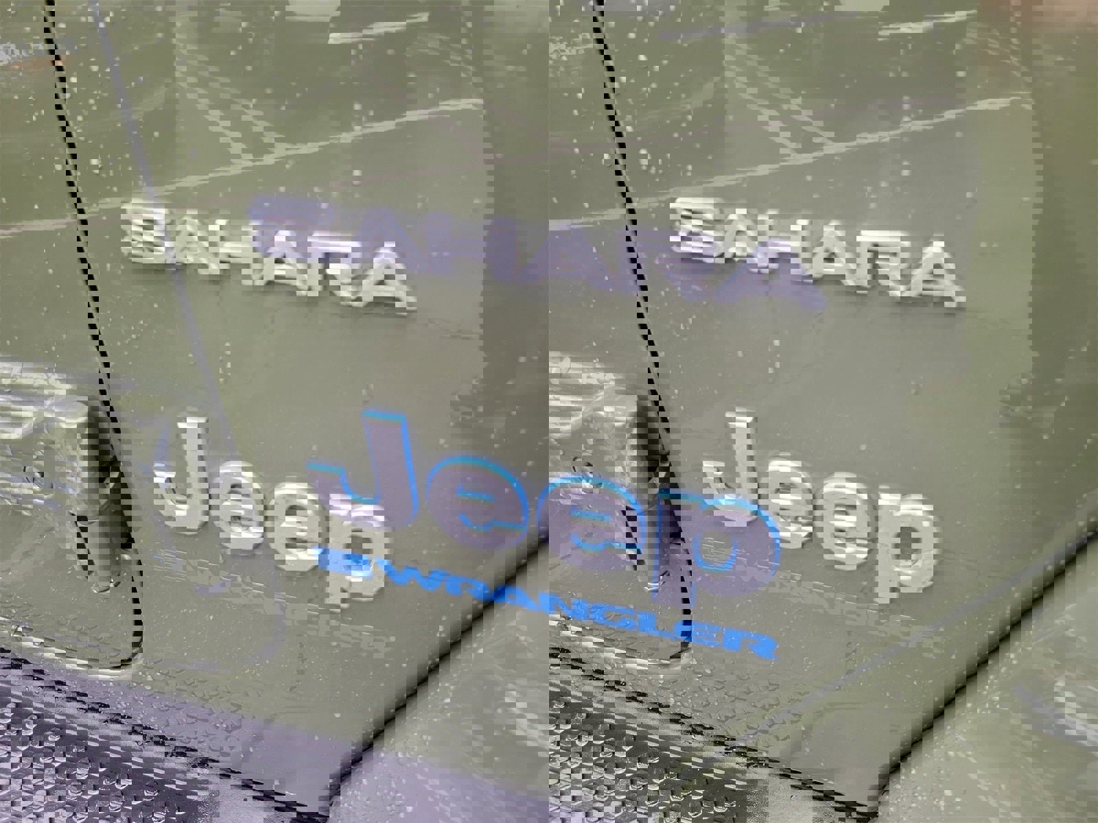 Used 2023 Jeep Wrangler Unlimited Sahara w/ Cold Weather Group image 25