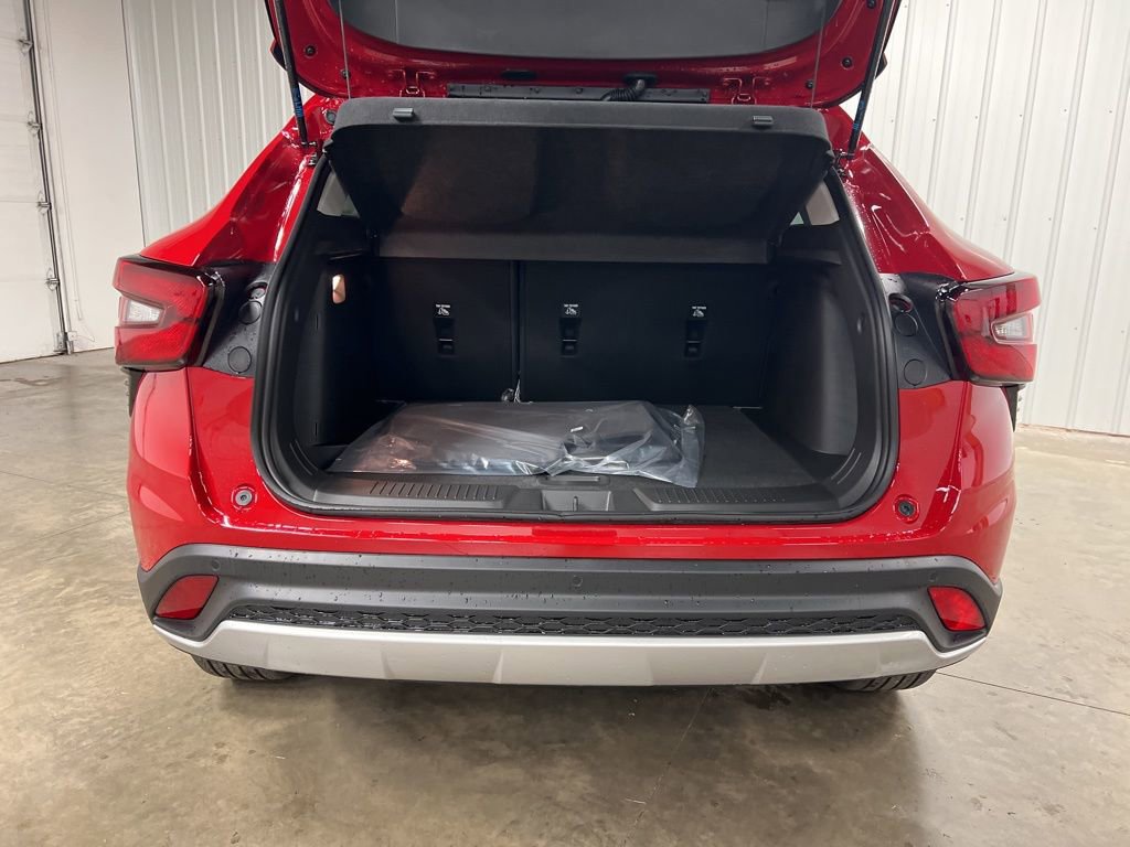 New 2026 Chevrolet Trax LT w/ Driver Confidence Package image 6