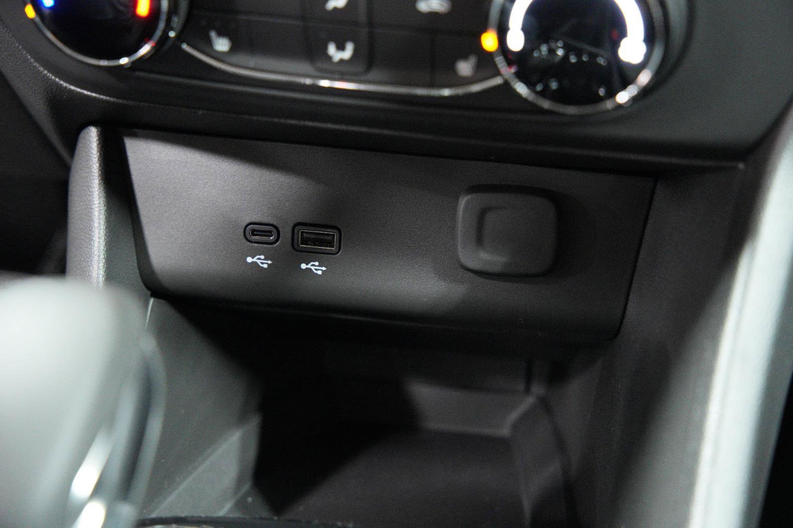 New 2026 Buick Encore GX Preferred w/ Comfort Package image 38