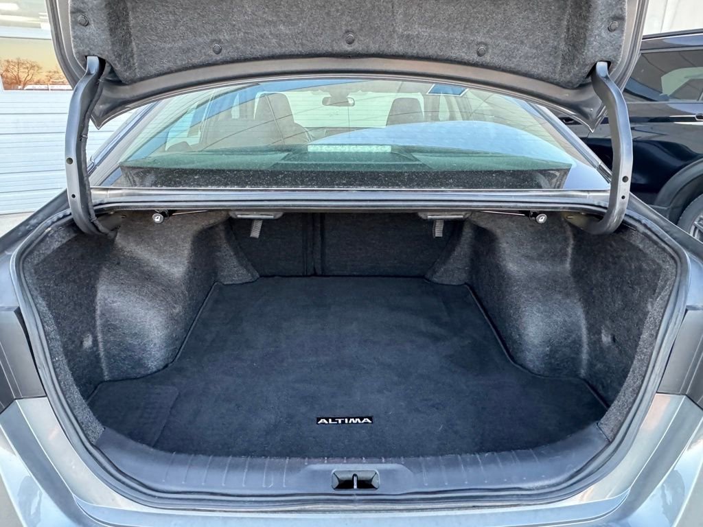 Used 2024 Nissan Altima 2.5 SR image 32