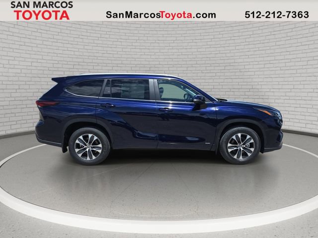 New 2026 Toyota Highlander XLE AWD/4WD image 4