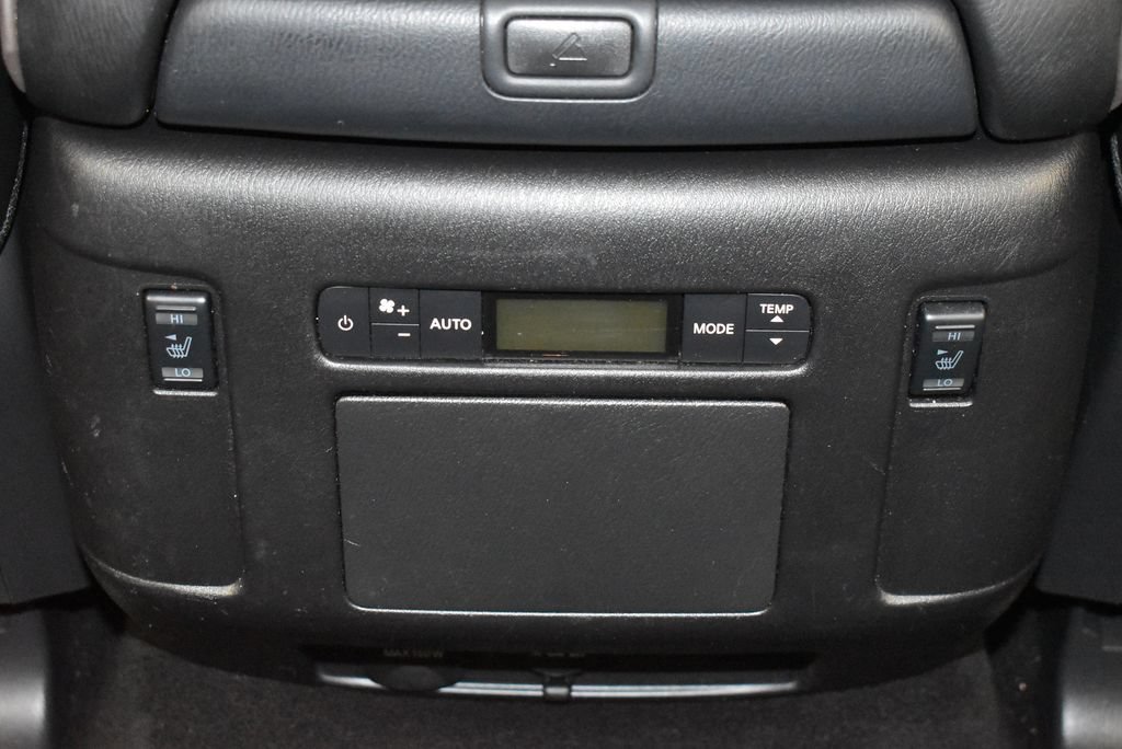 Used 2023 Nissan Armada Platinum w/ Captain's Chairs Package AWD/4WD image 38