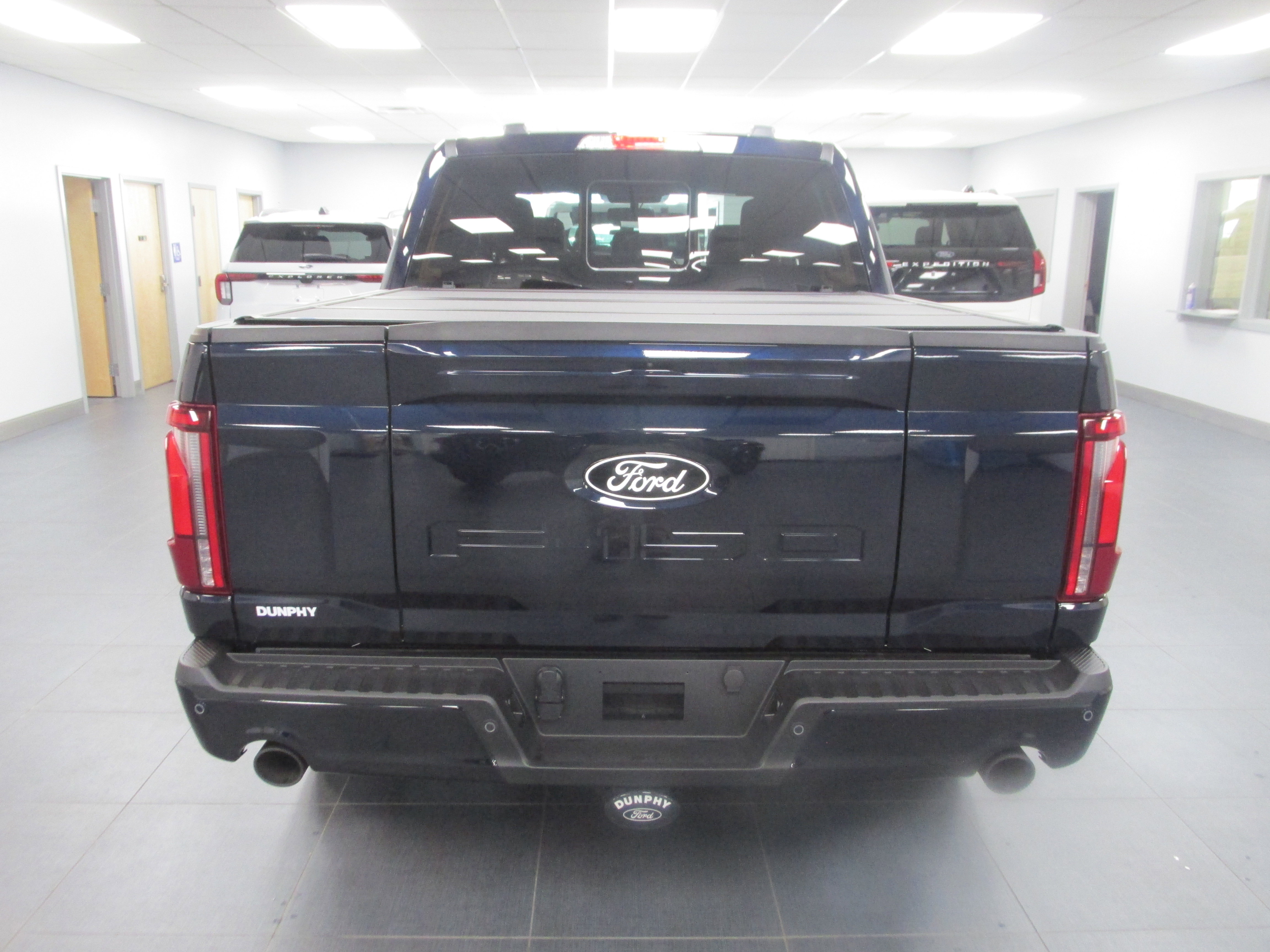 New 2026 Ford F150 Lariat w/ Equipment Group 502A High AWD/4WD image 6