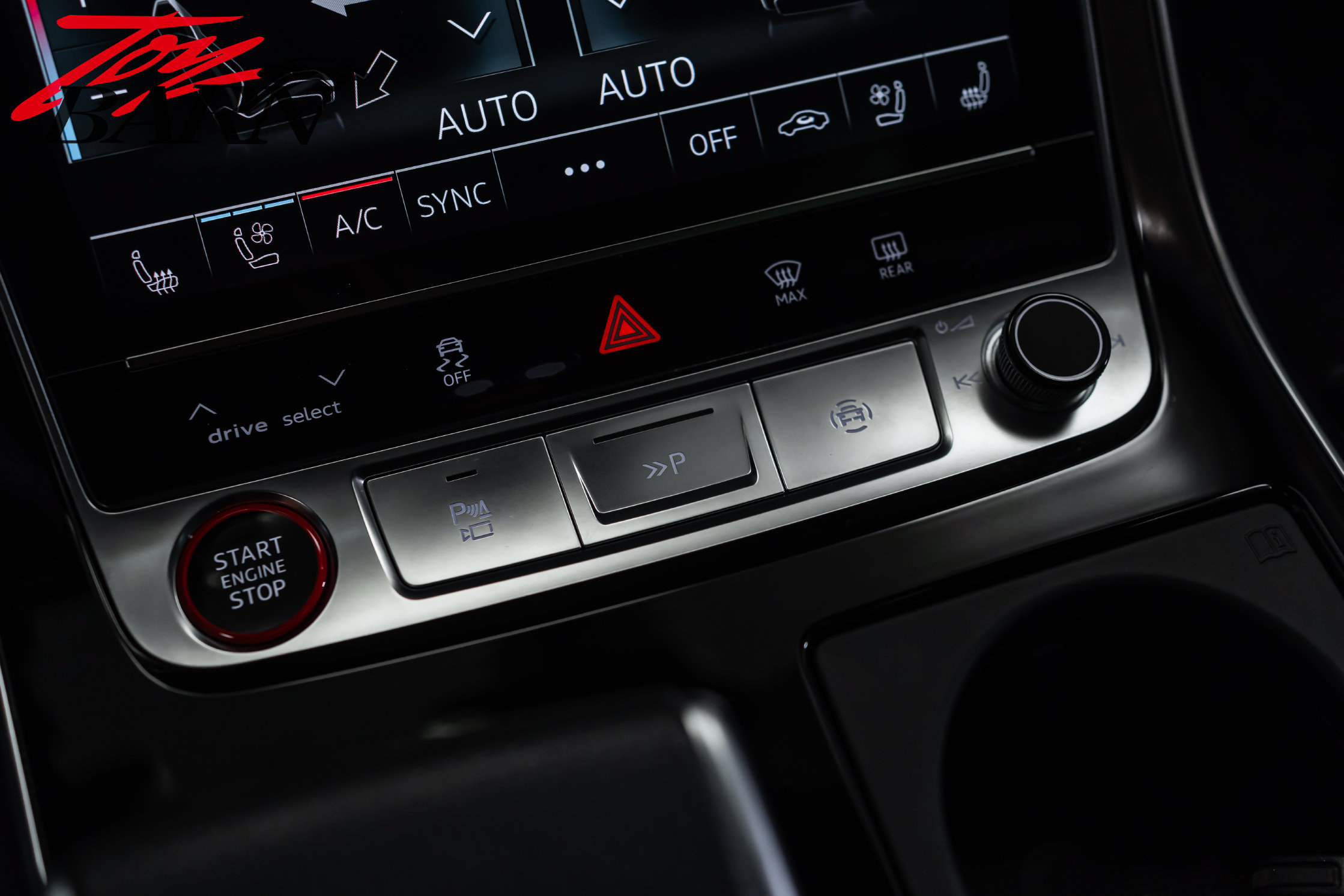 Used 2024 Audi SQ8 Prestige AWD/4WD image 41