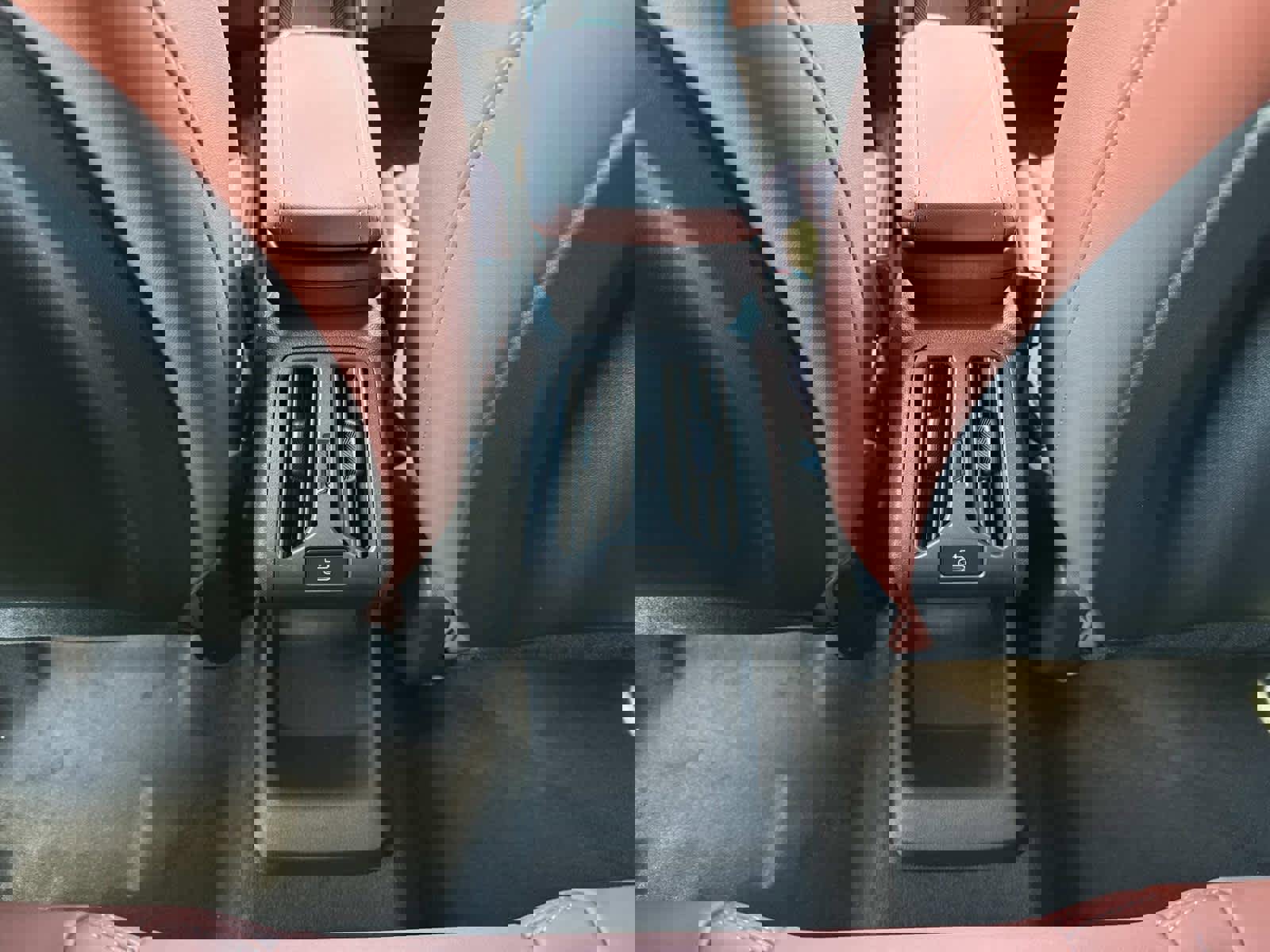 New 2026 BMW X1 xDrive28i w/ Convenience Package AWD/4WD image 17