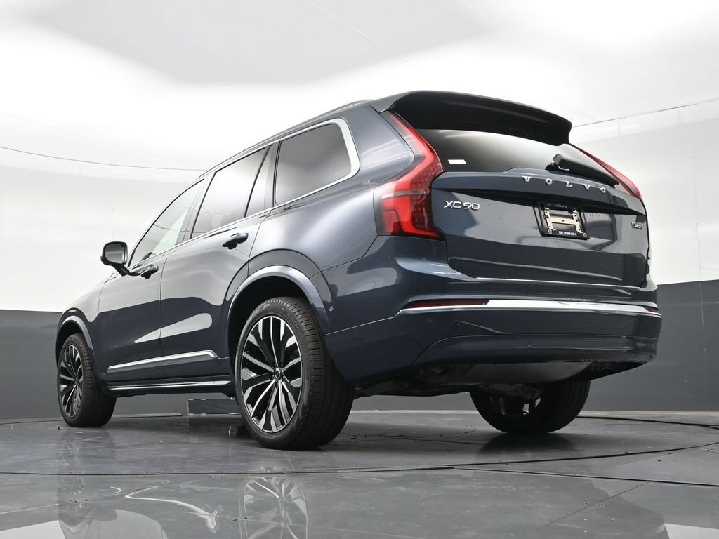 Used 2026 Volvo XC90 B6 Plus w/ Protection Package Premier AWD/4WD image 24