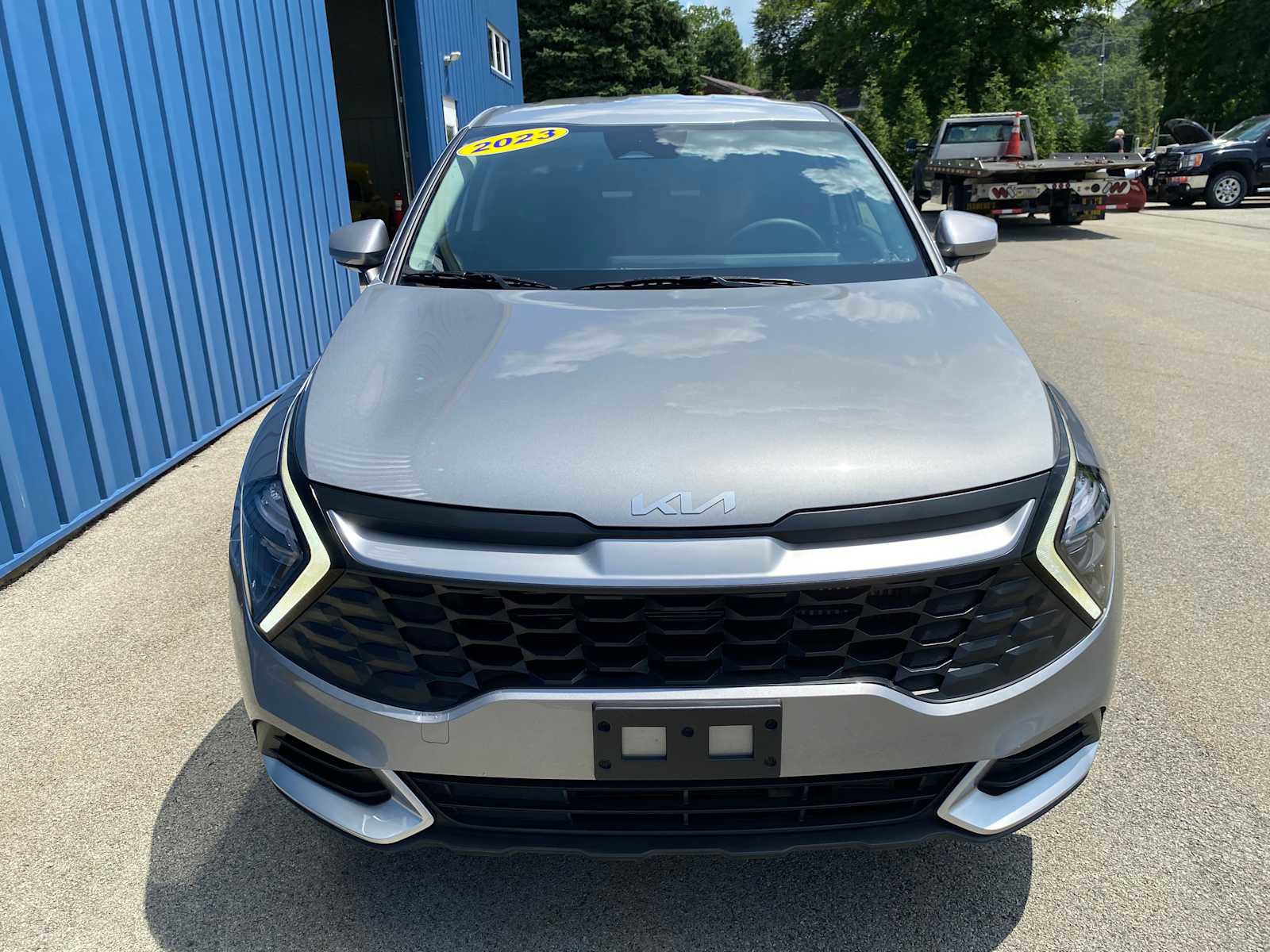 Used 2023 Kia Sportage LX AWD/4WD image 11