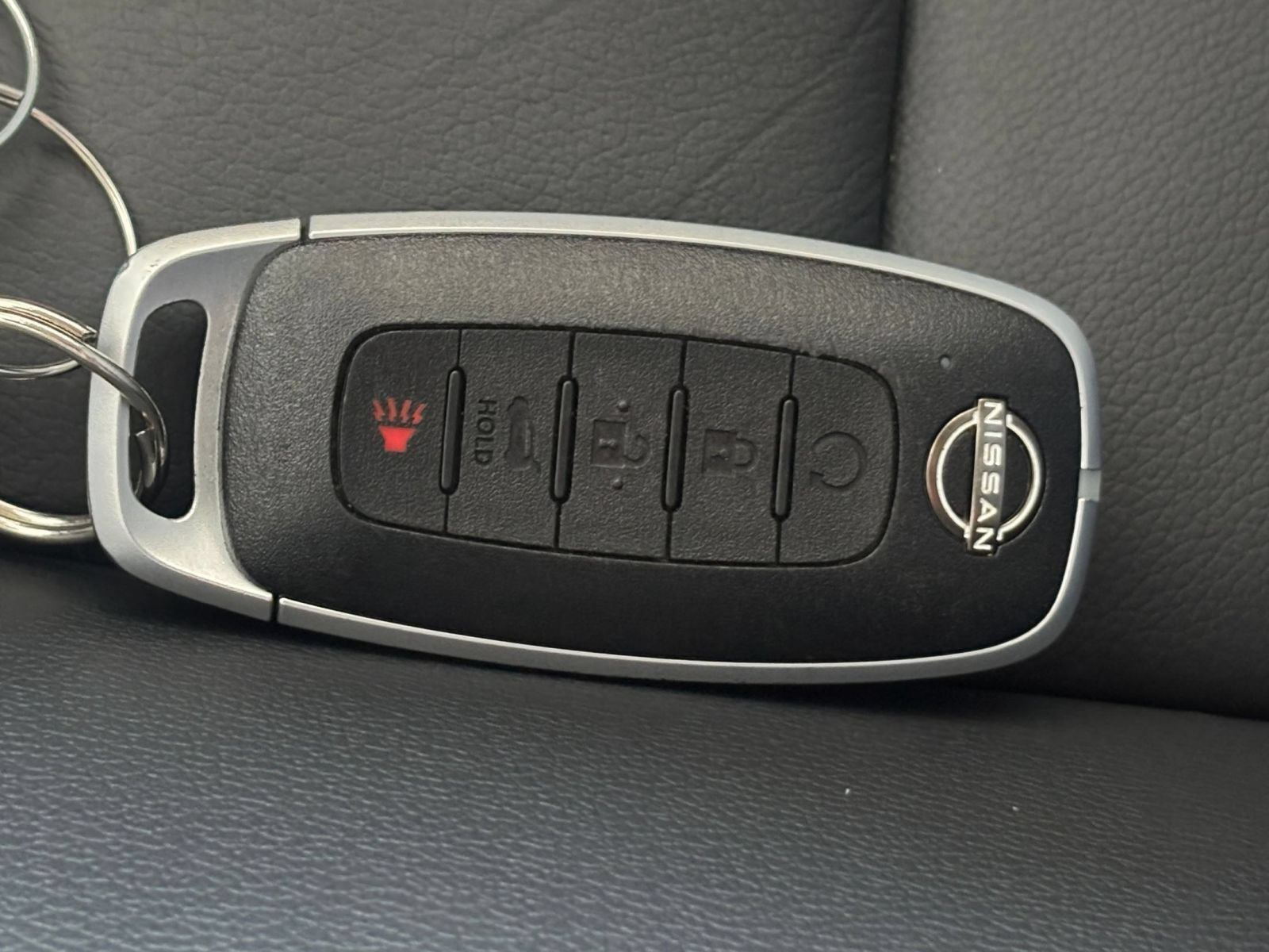 Used 2026 Nissan Rogue SL FWD image 27