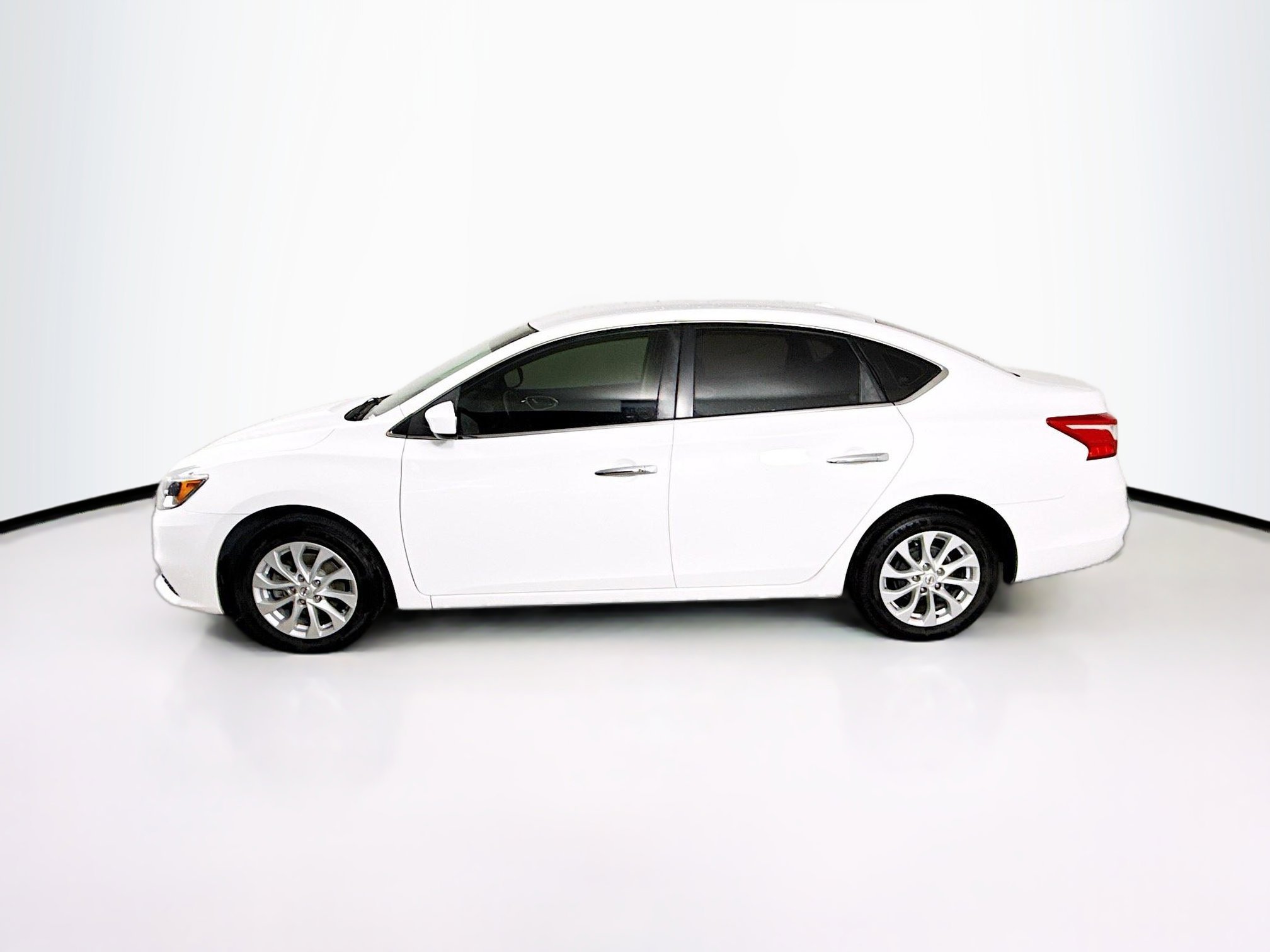 Used 2019 Nissan Sentra SV FWD image 7