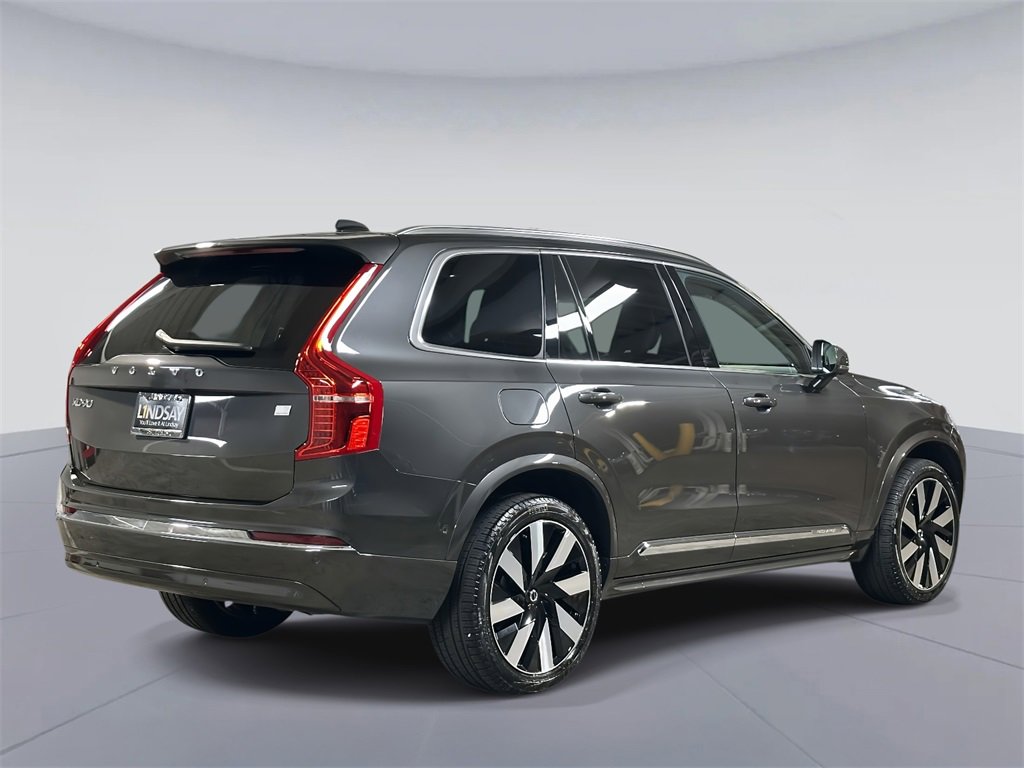 Used 2024 Volvo XC90 T8 Plus image 7