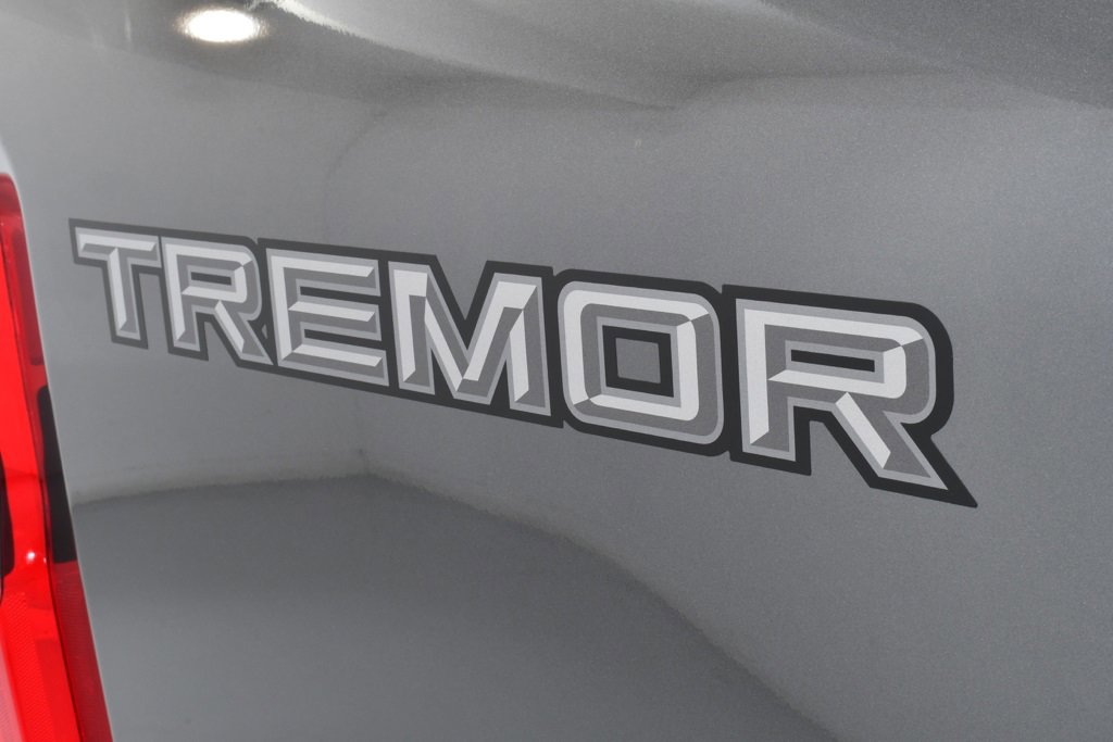 New 2026 Ford F350 Platinum w/ Tremor Off-Road Package image 23