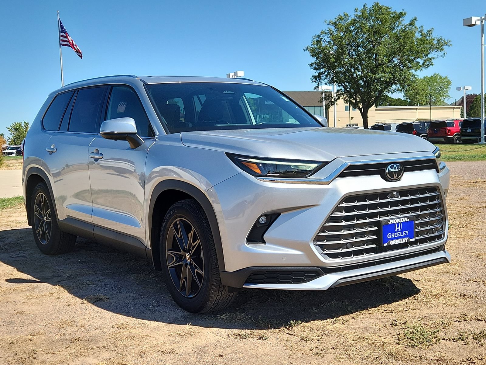 Used 2024 Toyota Grand Highlander AWD Hybrid image 8