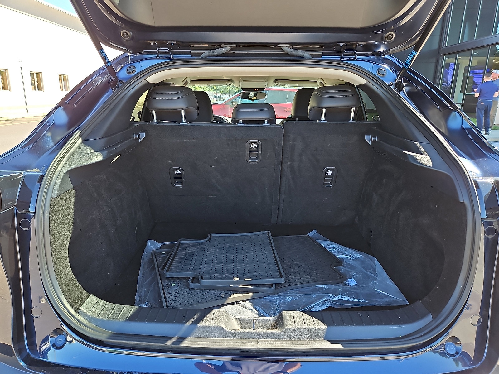 Used 2023 MAZDA CX-30 AWD 2.5 S w/ Preferred Package image 29