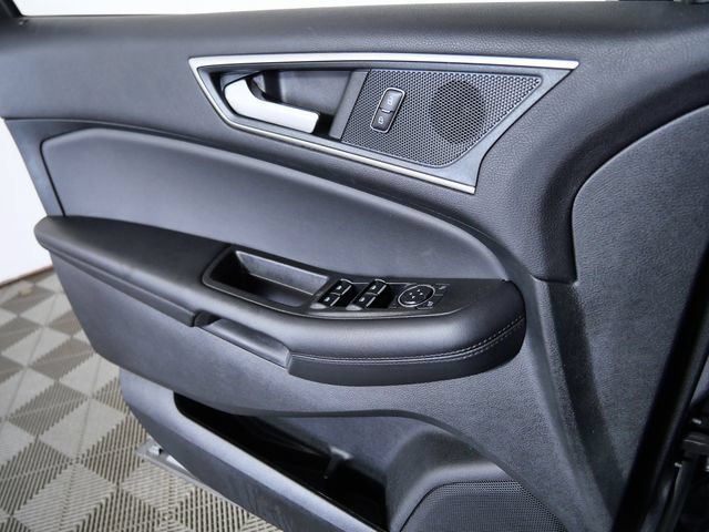 Certified 2024 Ford Edge SEL w/ Convenience Package AWD/4WD image 25