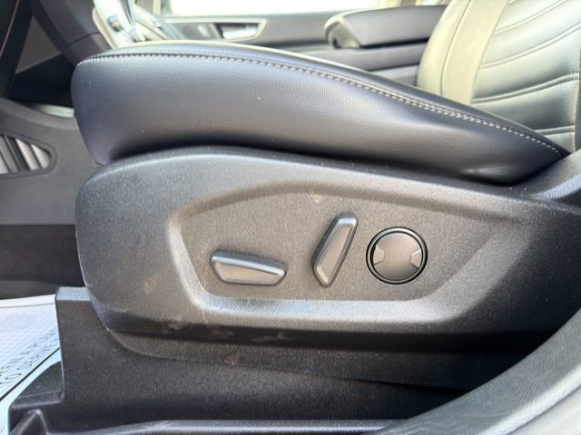 Used 2023 Ford Edge SEL w/ Convenience Package image 18