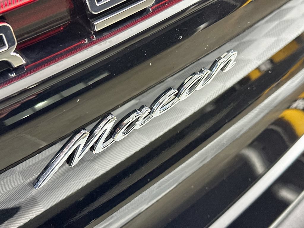 Certified 2026 Porsche Macan AWD/4WD image 34
