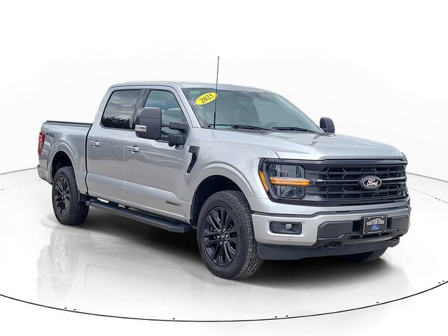 Used 2025 Ford F150 XLT w/ Equipment Group 303A High AWD/4WD image 3