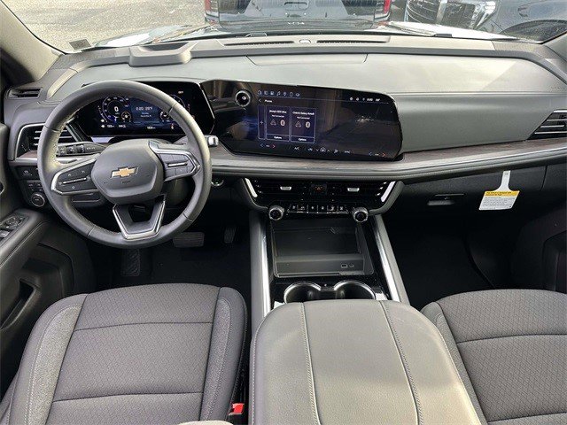 Certified 2025 Chevrolet Suburban LS w/ LPO, Dark Essentials Package image 25