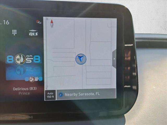 Used 2023 Hyundai Santa Fe SEL w/ Premium Package FWD image 13