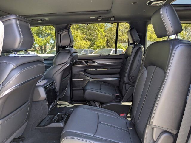 New 2026 Jeep Grand Wagoneer Summit w/ Premium Group III image 14